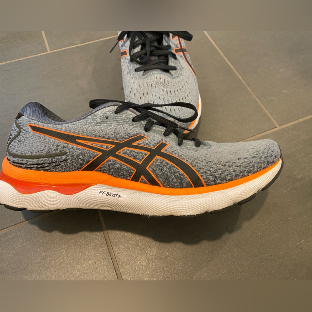 Men’s Asics Running Shoes